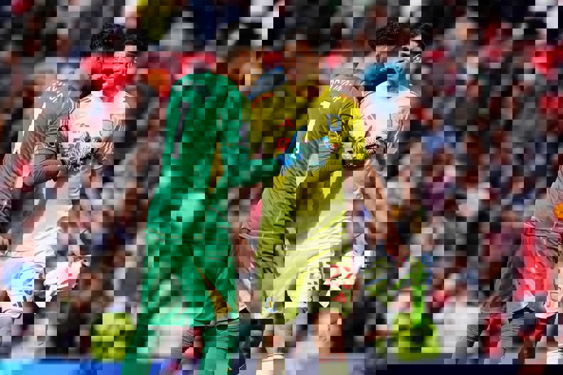 2195354