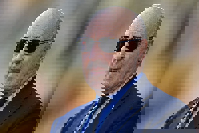 2195348
