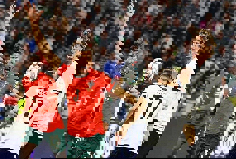 2195504