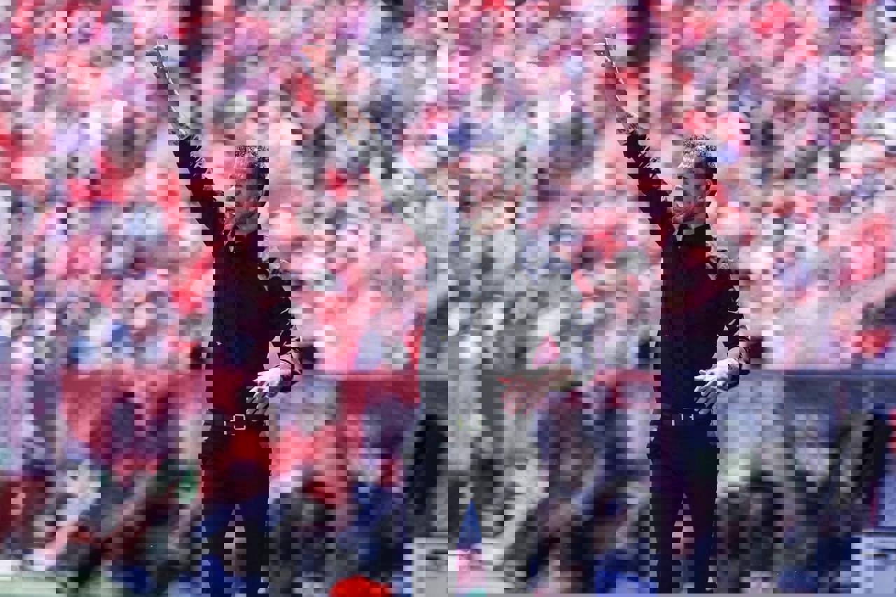 2195619