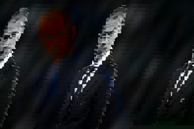 2195653