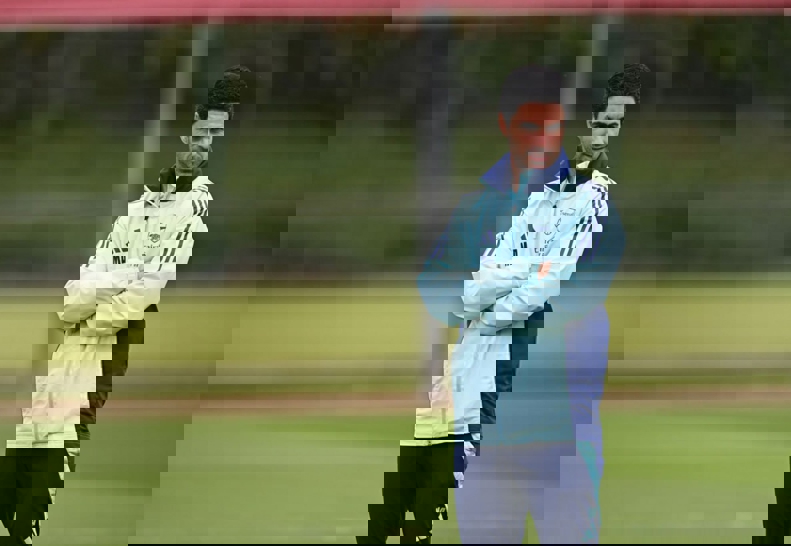 2195617