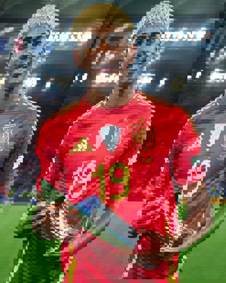 2195915