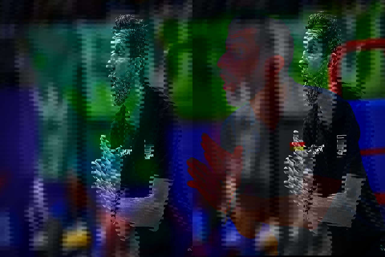 2195966