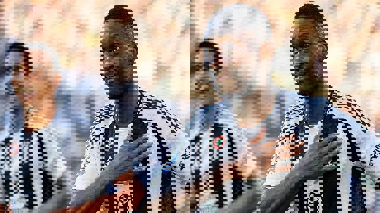 2196067