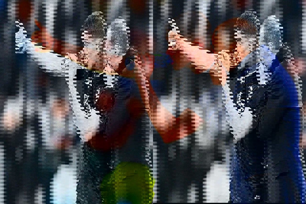 2196080