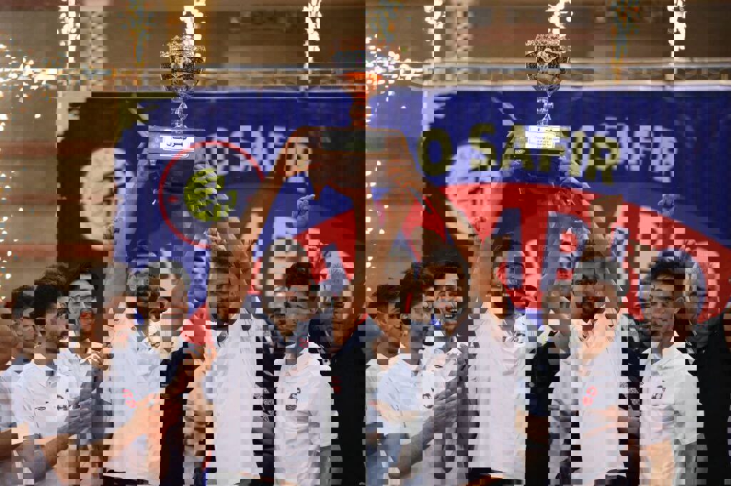 2196122