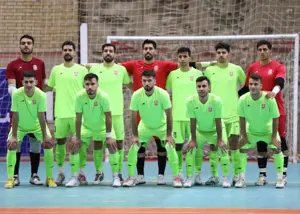 دو شکست در بازی دوستانه: دوره گذار و درد تغییر