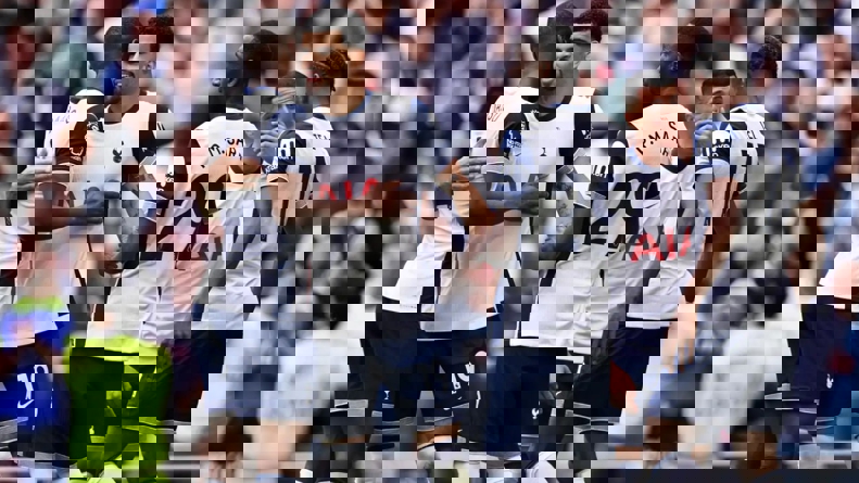 2196257