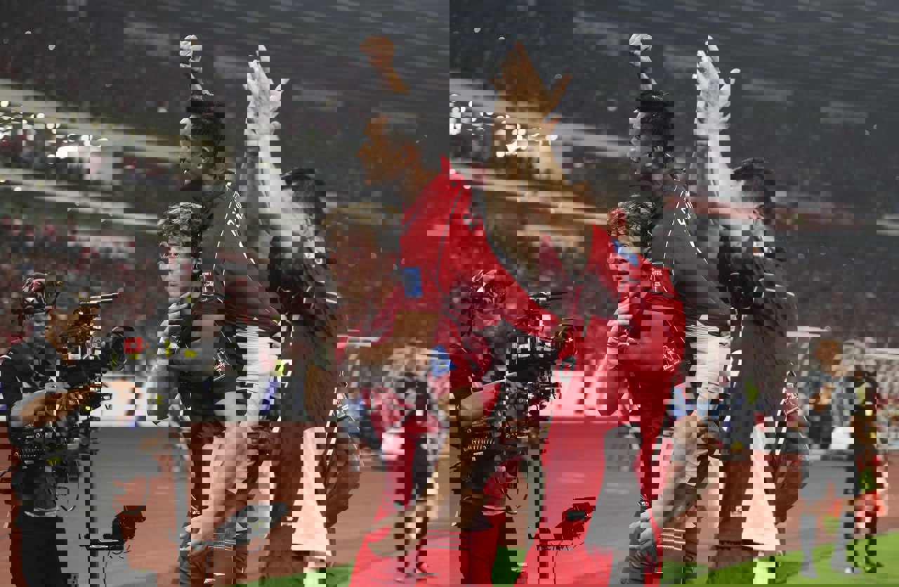 2196274