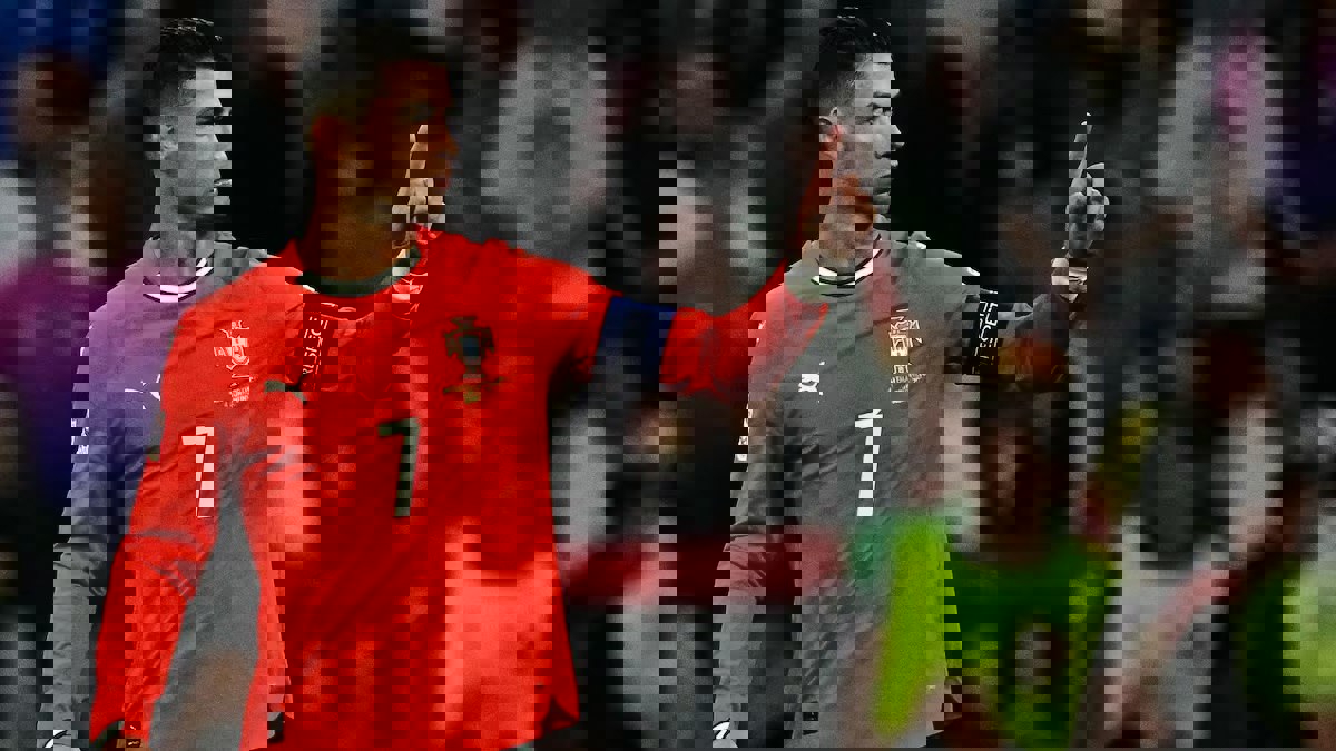 2196317