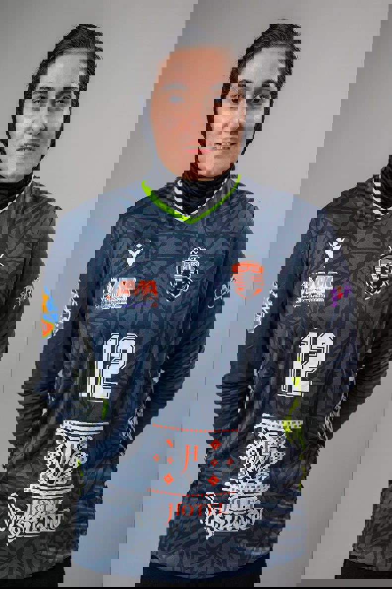 2196313
