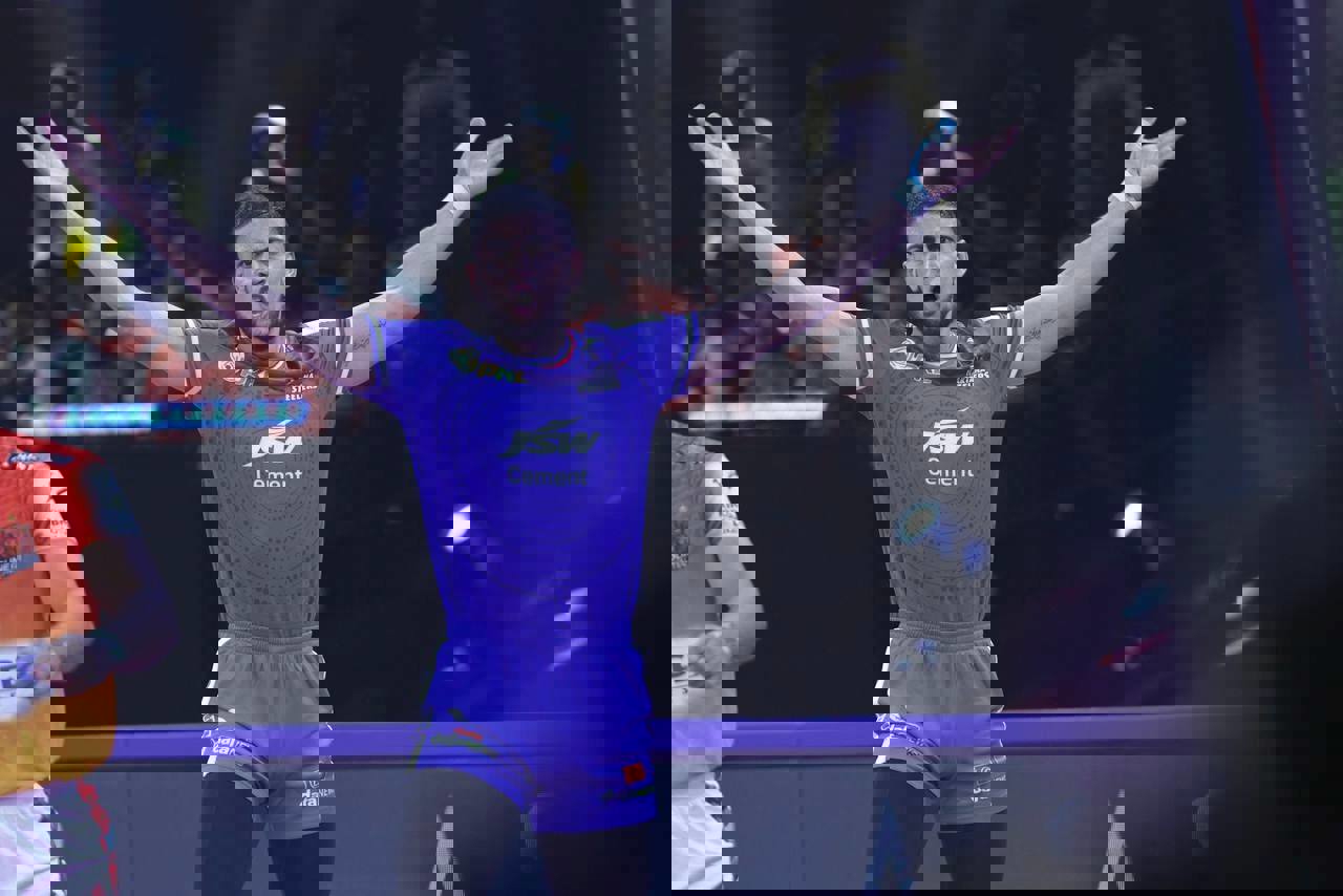 2196309