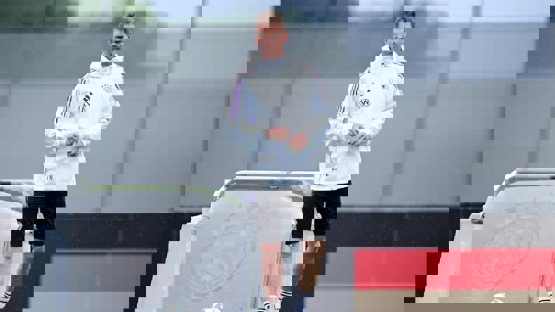 2196424