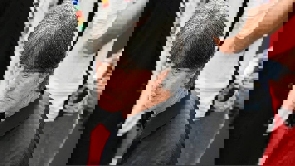 2196946