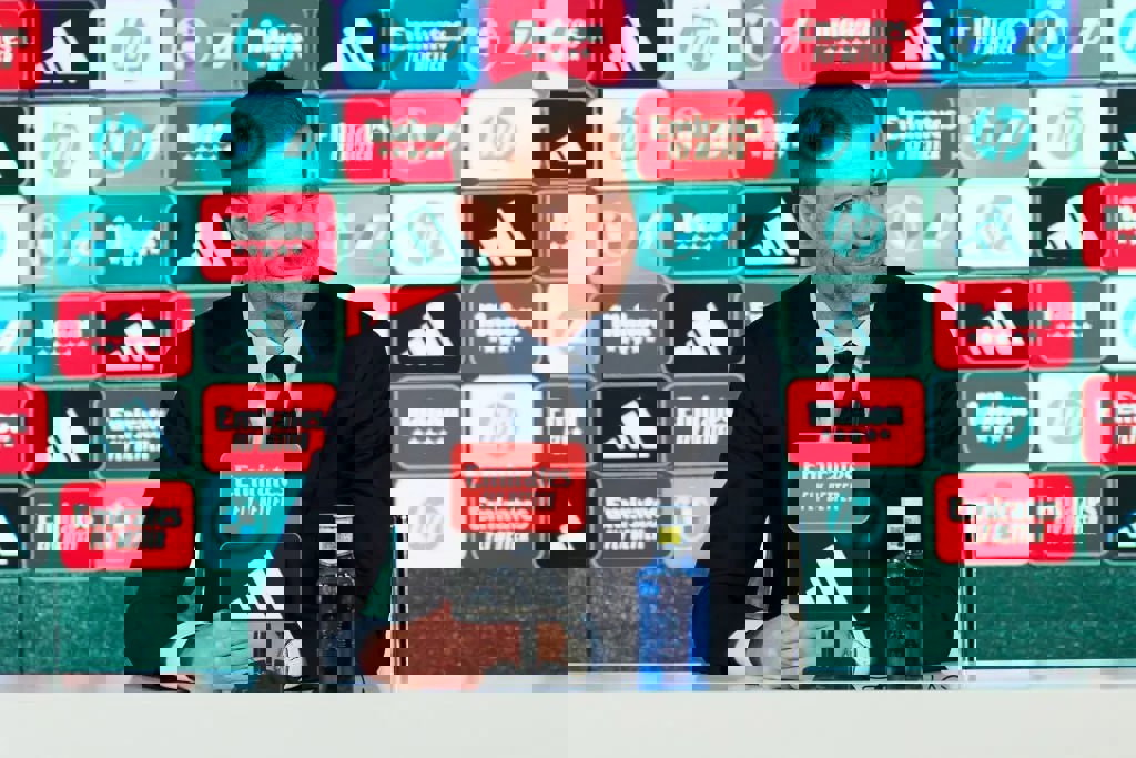 2196634
