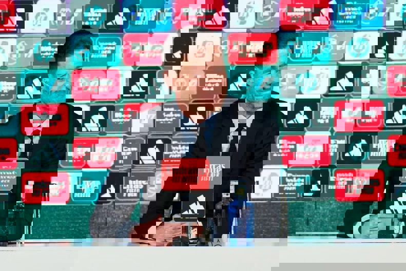 2196634