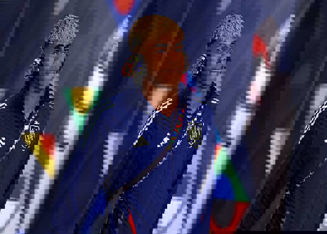 2196890