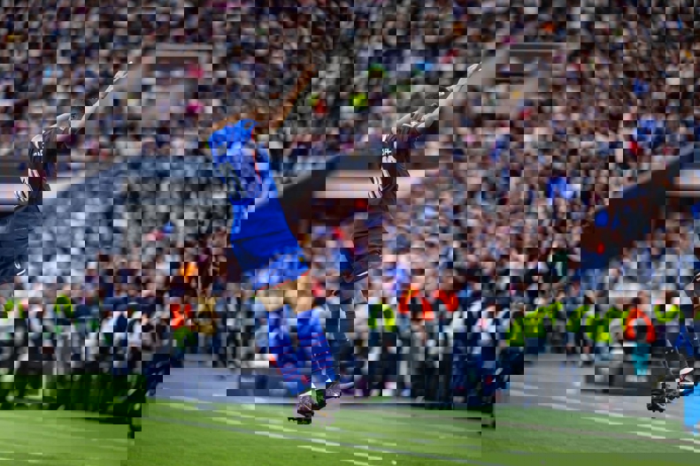 2196773
