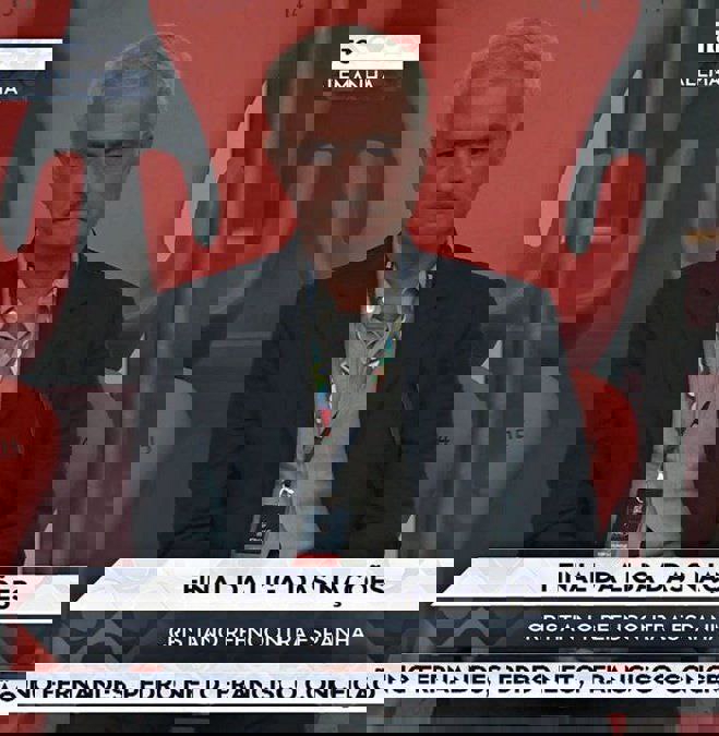 2196897
