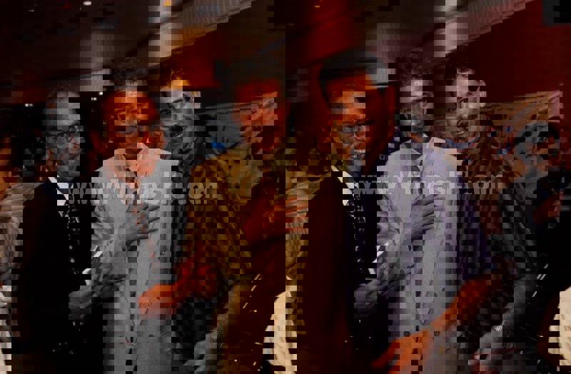 2196805