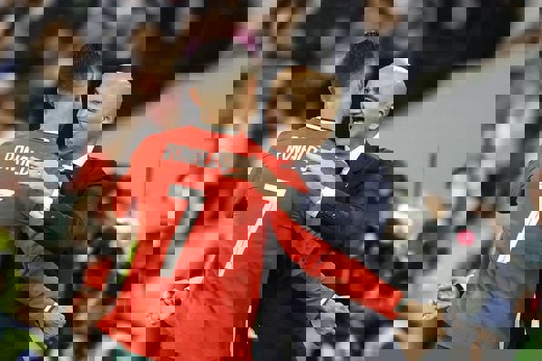 دومین قهرمانی تاریخ مربیگری مارتینز 2