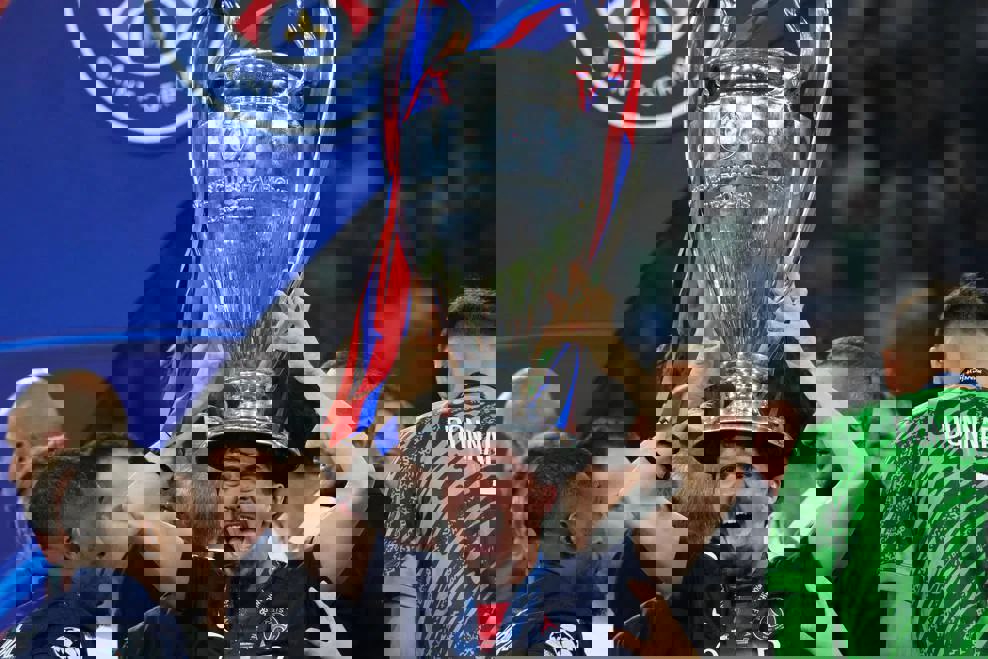 2197011