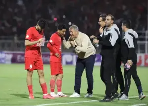اسکوچیچ مشغول کار است!