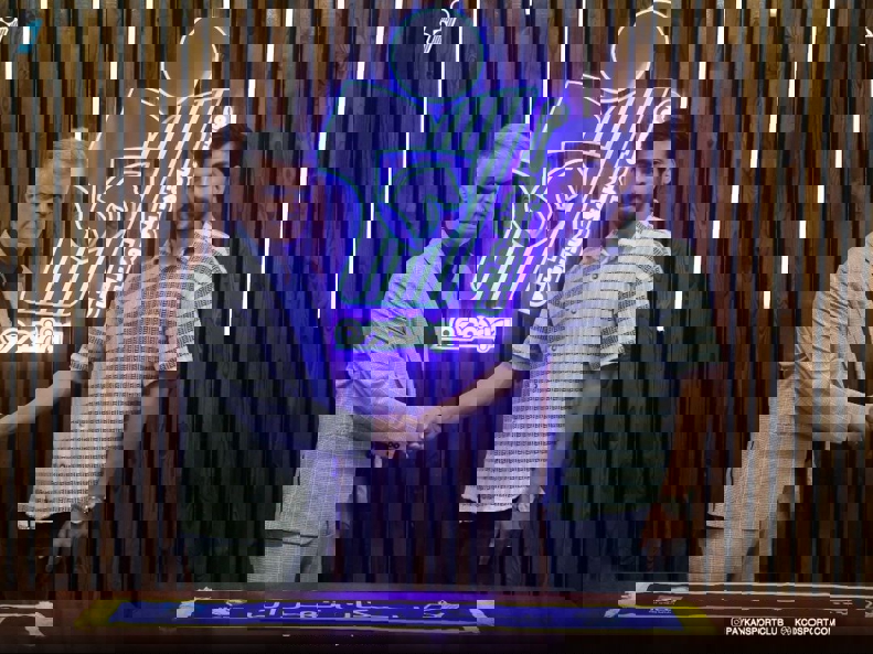 2197055