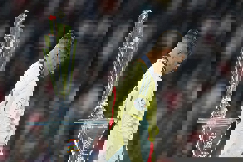 2197037