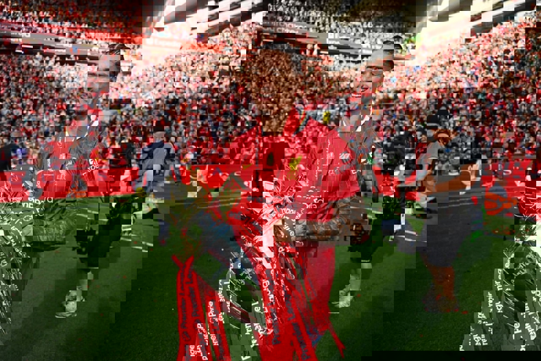 2197261