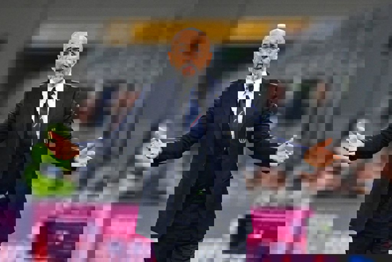 2197334