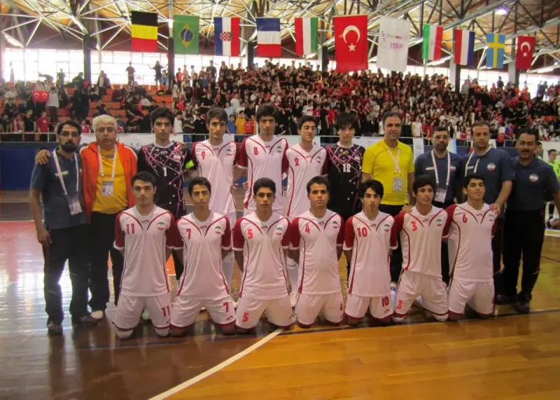 او اینجا شناخته شد؛/ اولین کاپ جهانی برادر وحید امیری (عکس)