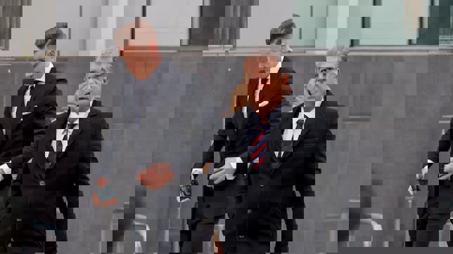 2197632