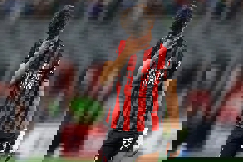 2198097