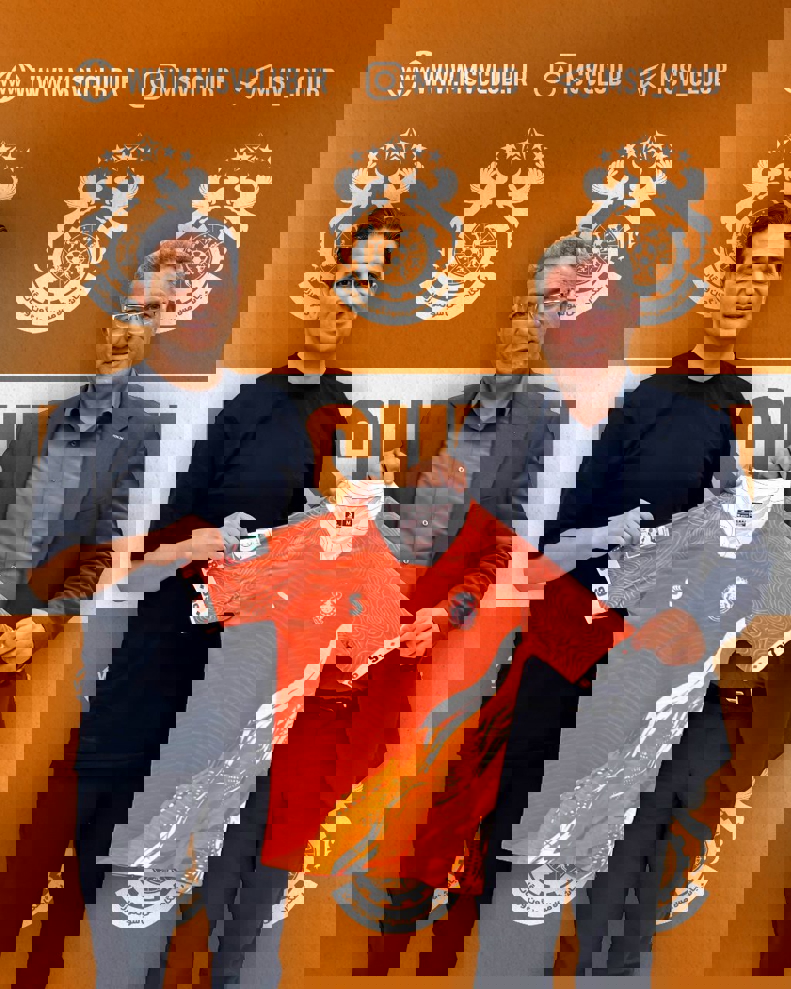 2198092