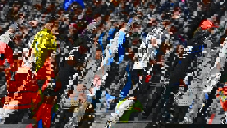 2197879