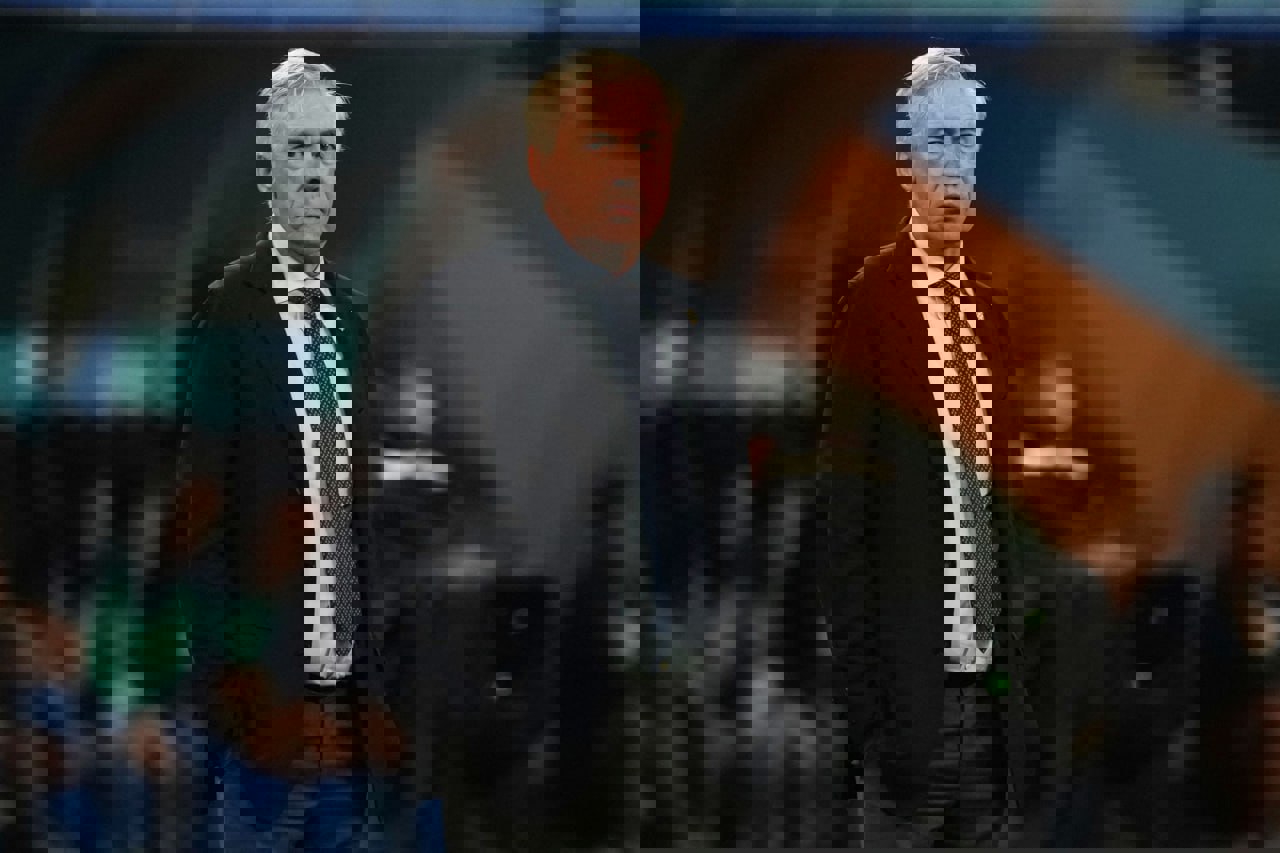 2197836