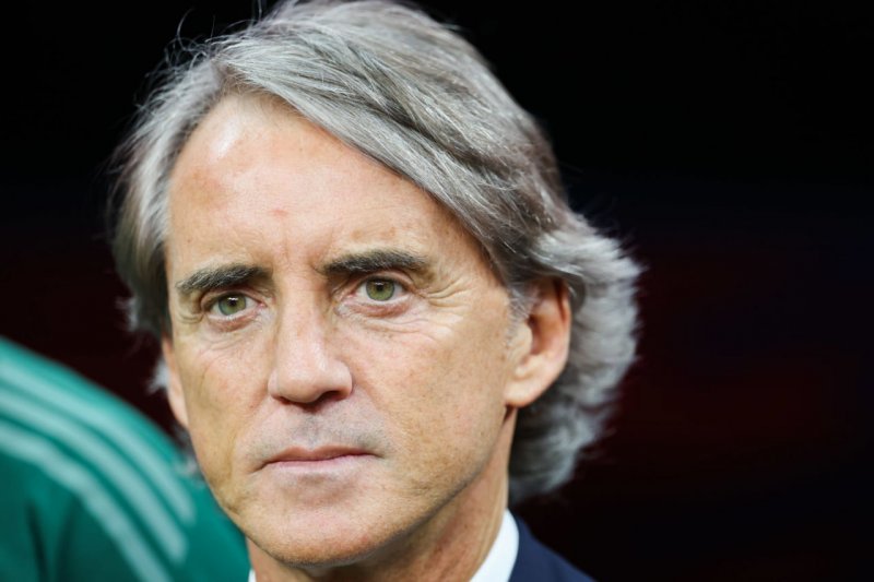 مانچینی، سفر بیبازگشت از ایتالیا به خلیج فارس