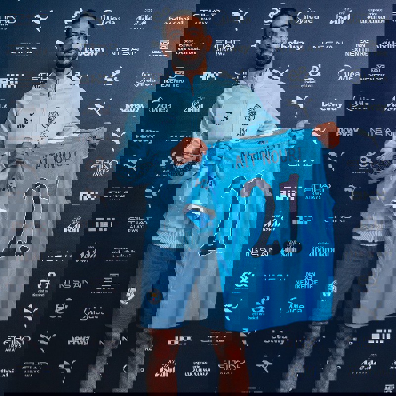 2198018