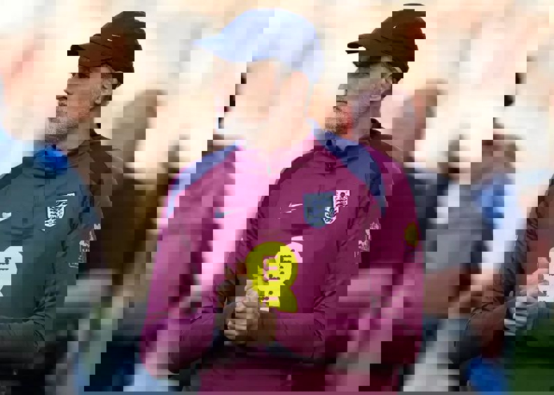 2198186