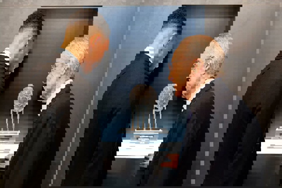2198290