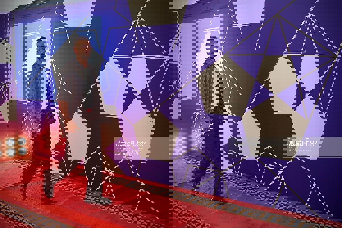 2198424