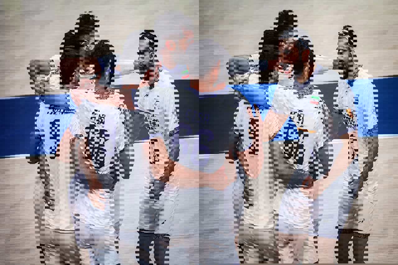 2198489