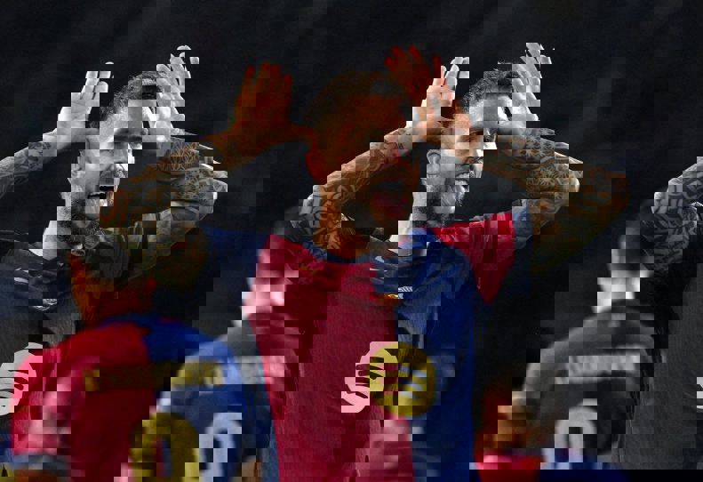 2198581