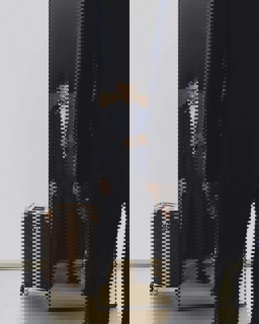 2198574