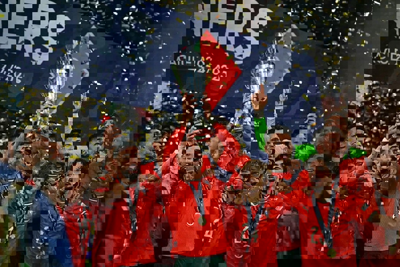 2198634