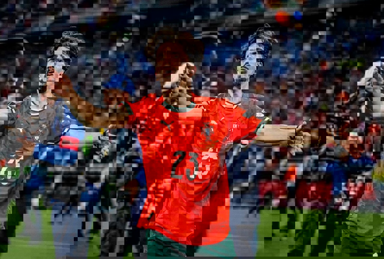 2198835