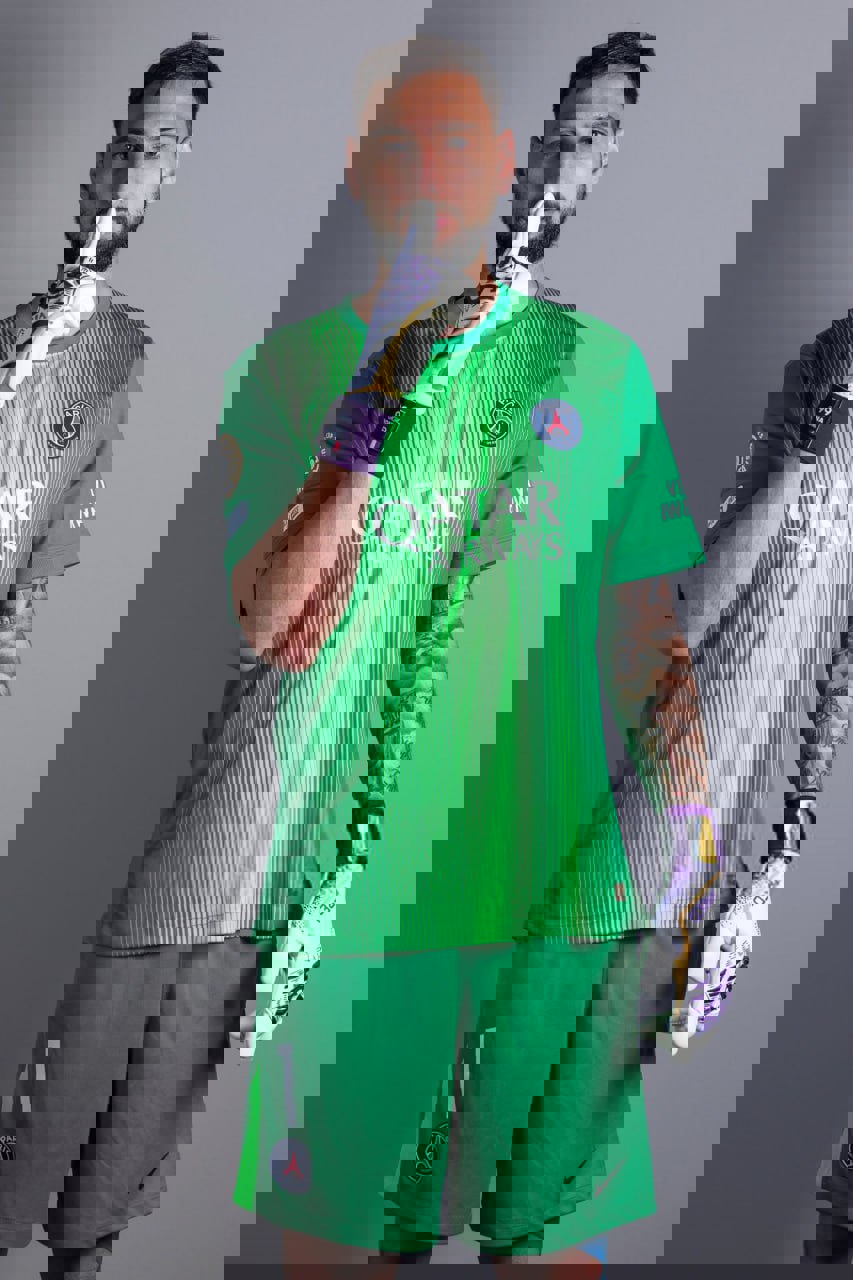 2198898