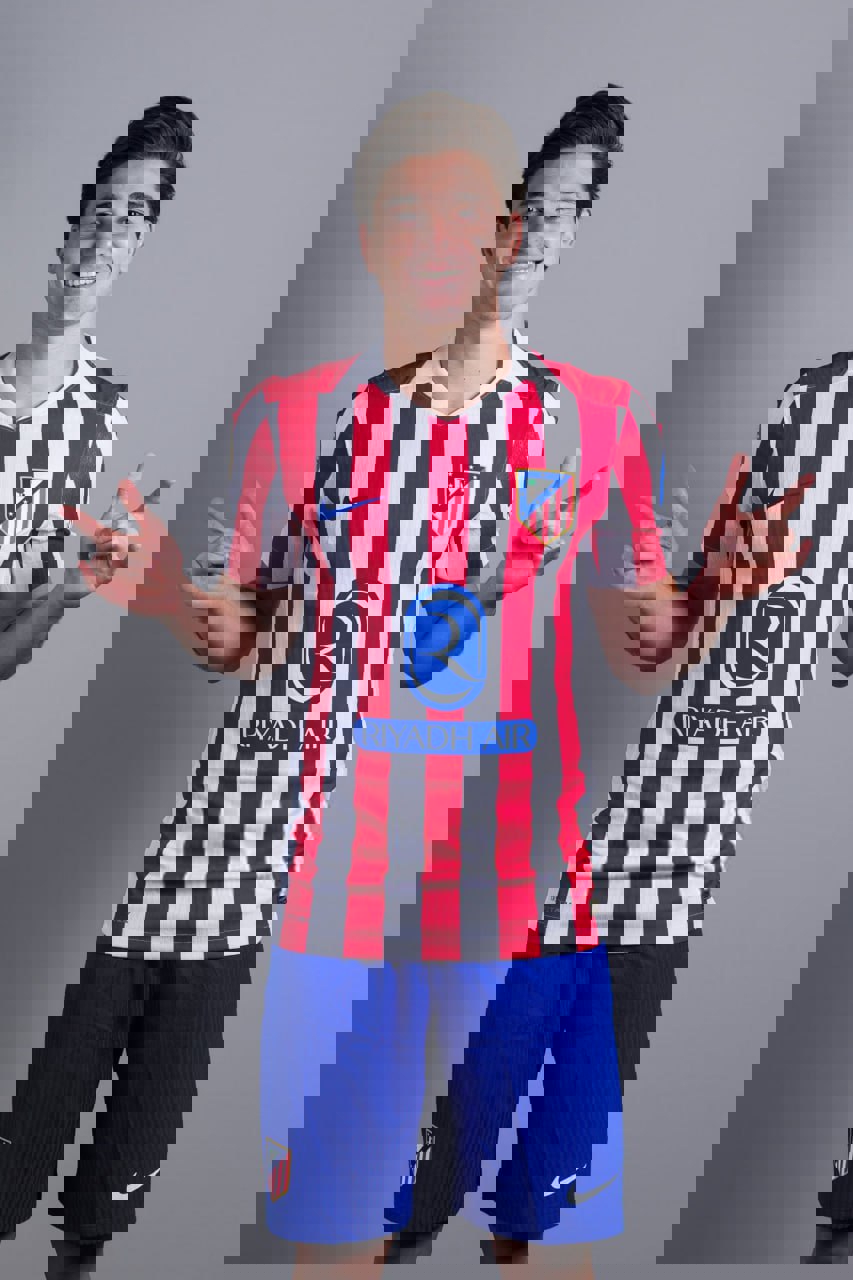 2198894
